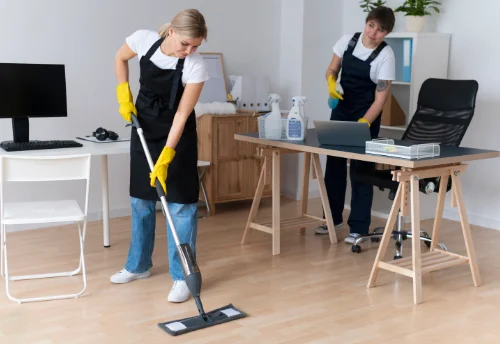 Nettoyage de bureau professionnel à Bagnols-en-Forêt